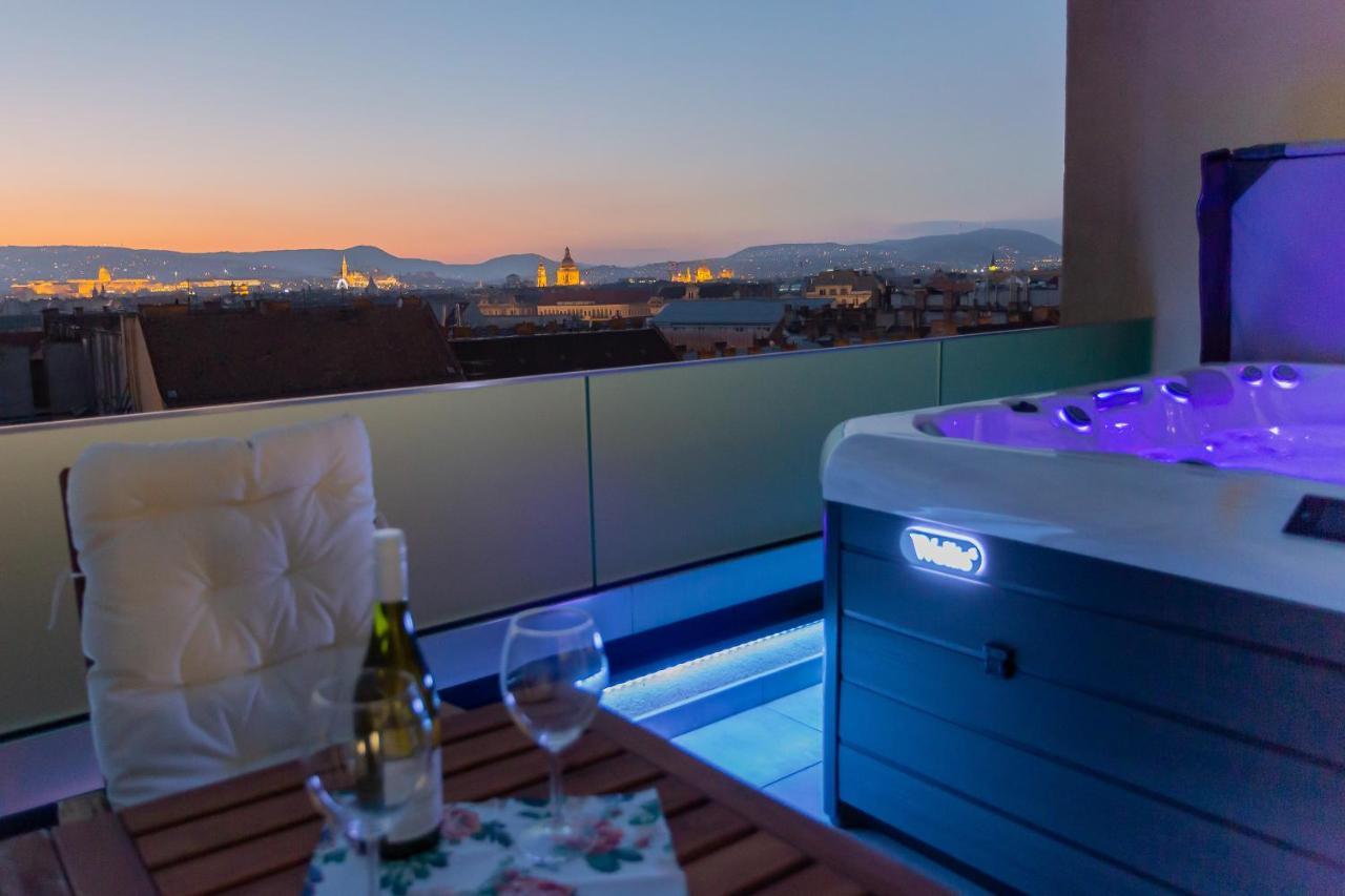 شقة Centropolitan Penthouse #Jacuzzi #Freeparking بودابست المظهر الخارجي الصورة